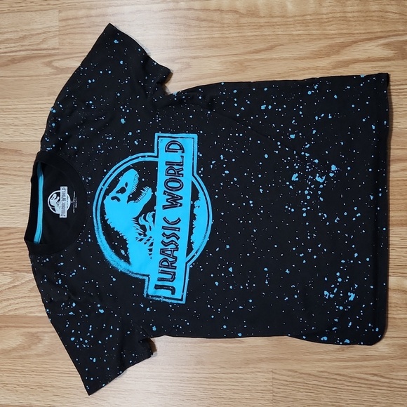 4 Boys Graphic Short Sleeve T-Shirts Set - Black, Blue, Gray Size Medium - Picture 4 of 9